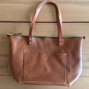 Portland Leather Honey Large Zip Tote with Tandles
